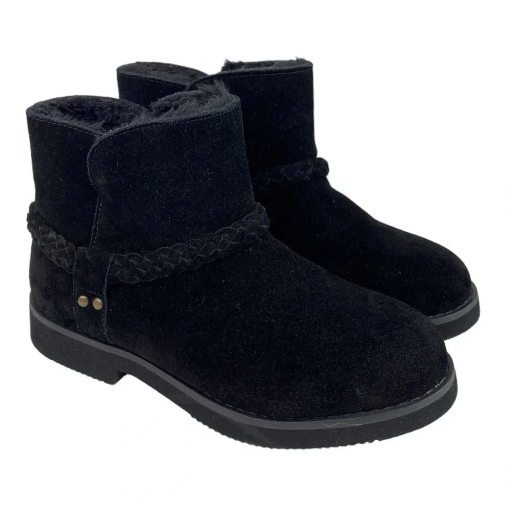 Kaii Cold-Weather Ankle Booties size 6